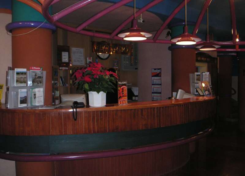 Hotel Ventura Будапеща Екстериор снимка