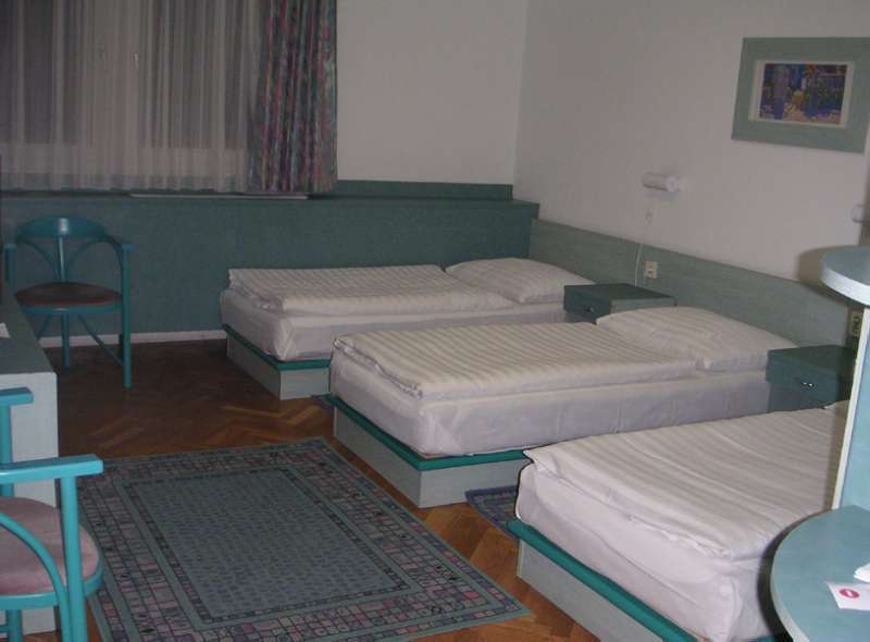 Hotel Ventura Будапеща Стая снимка